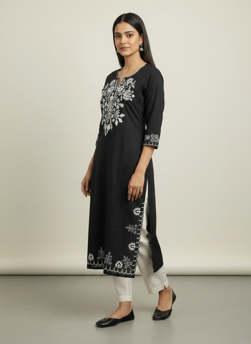 Riva – Noir Embroidered Kurti Set